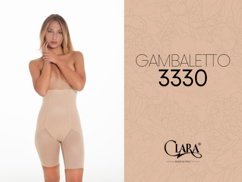 Modella indossa il capo intimo 3330, un gambaletto alto al sottoseno della collezione Clara Intimo